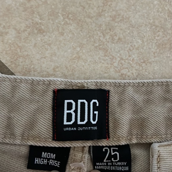 Urban Outfitters khaki high rise mom jeans - Picture 3 of 3